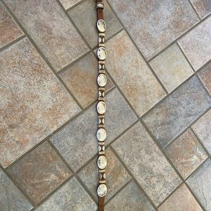 Justin Belt Size 30 preownef